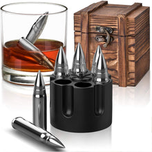 Geschenke für Männer Whiskey Steine Set in Patronenform Silber mit Whiskeyglas