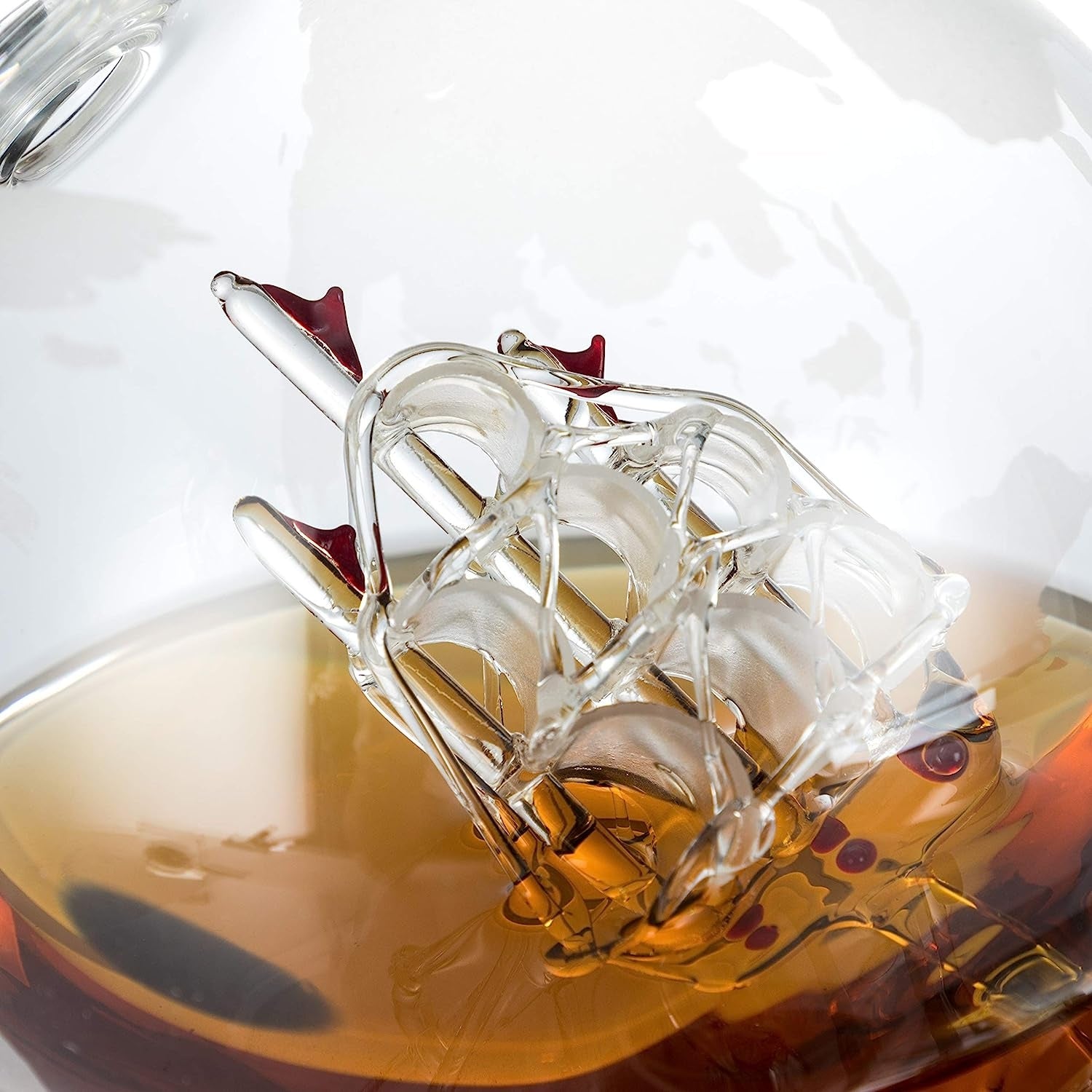 Whiskey Dekanter Set Globus Karaffe Geschenke für Männer mit 2 Gläsern Perlen 4 Eiswürfel Zange & Trichter Getränkespender für Whisky Likör Wein