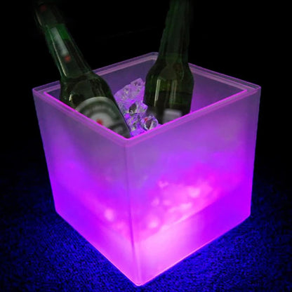 LED Ice Bucket 3.5L mit Farbwechsel Wasserdichter Getränkebehälter für Champagner Wein Getränke IP65 Party Zubehör für Bar Restaurant Pub