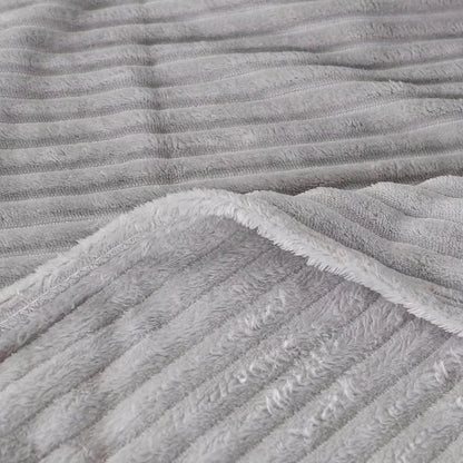 Kuscheldecke 100x150 cm Decke Graue Decke als Sofadecke Weiche Warme Couch Decken Sofa Decken Flauschige Wohndecke Schlafdecke Sofa Schlafzimmer Decke