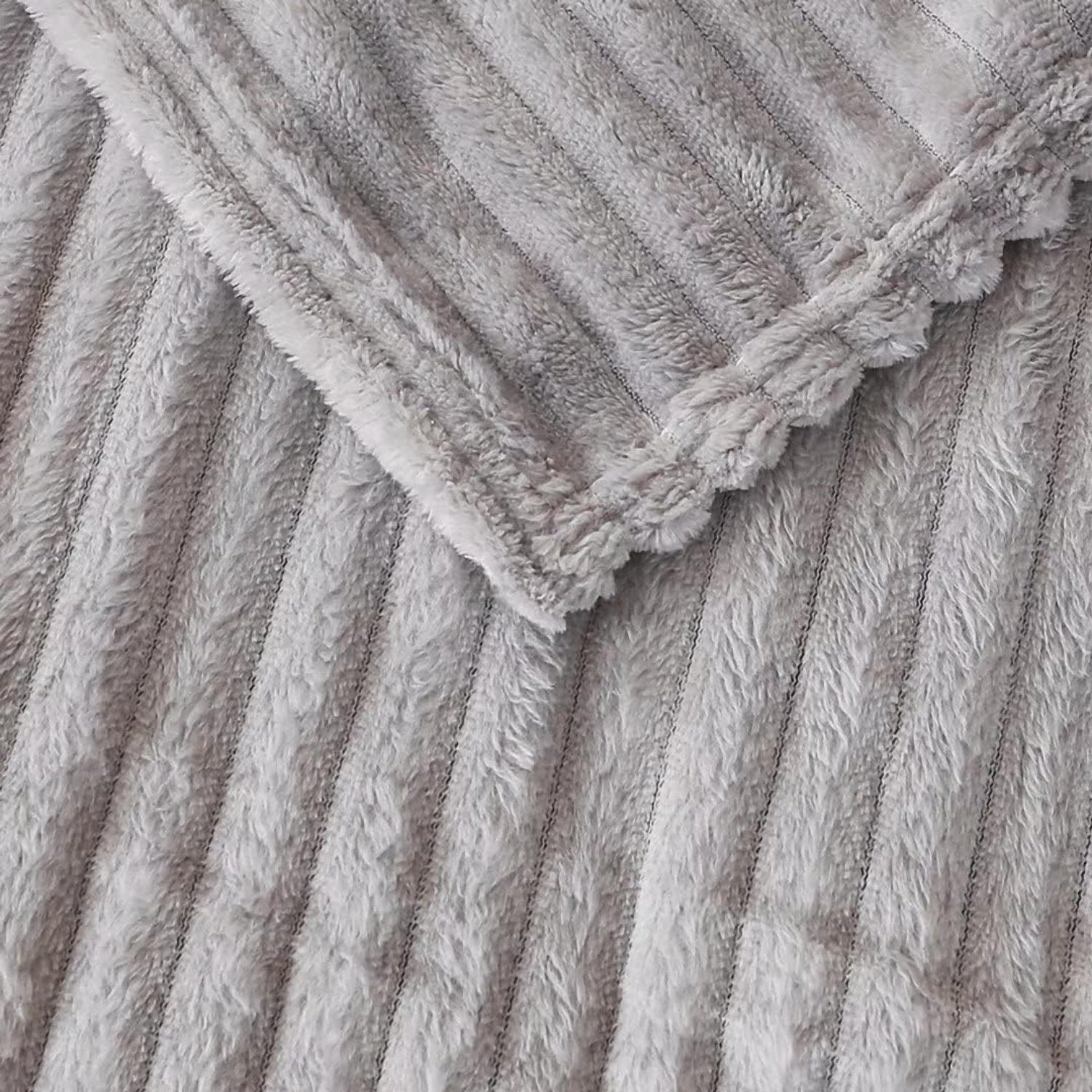 Weiche Kuscheldecke 100x150 cm Graue Decke Sofadecke Flauschige Decke