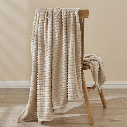 Bettdecke Kuscheldecke Flauschig Decke 150 x 200 cm Weich und Warm