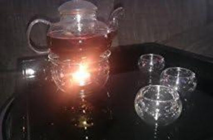 Teekanne aus Borosilikatglas 600 mL Teebereiter + Tassen + Wärmer