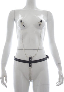 Verstellbares Bondage-Harness Set mit Nippelklemmen