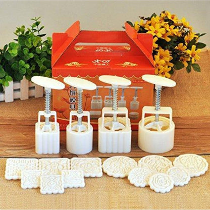 4-teiliges Backform-Set mit 12 Blumen-Pressformen