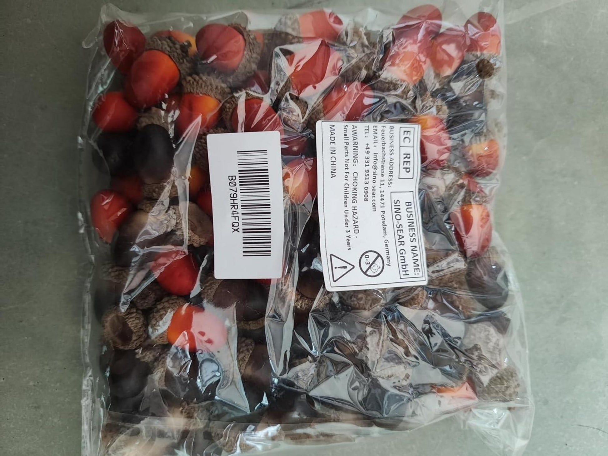 Aipaide 100 Stück künstliche Eicheln, natürliche Eichelhut, Home Decor, DIY, Hochzeiten, Feiertage, 2 Farben