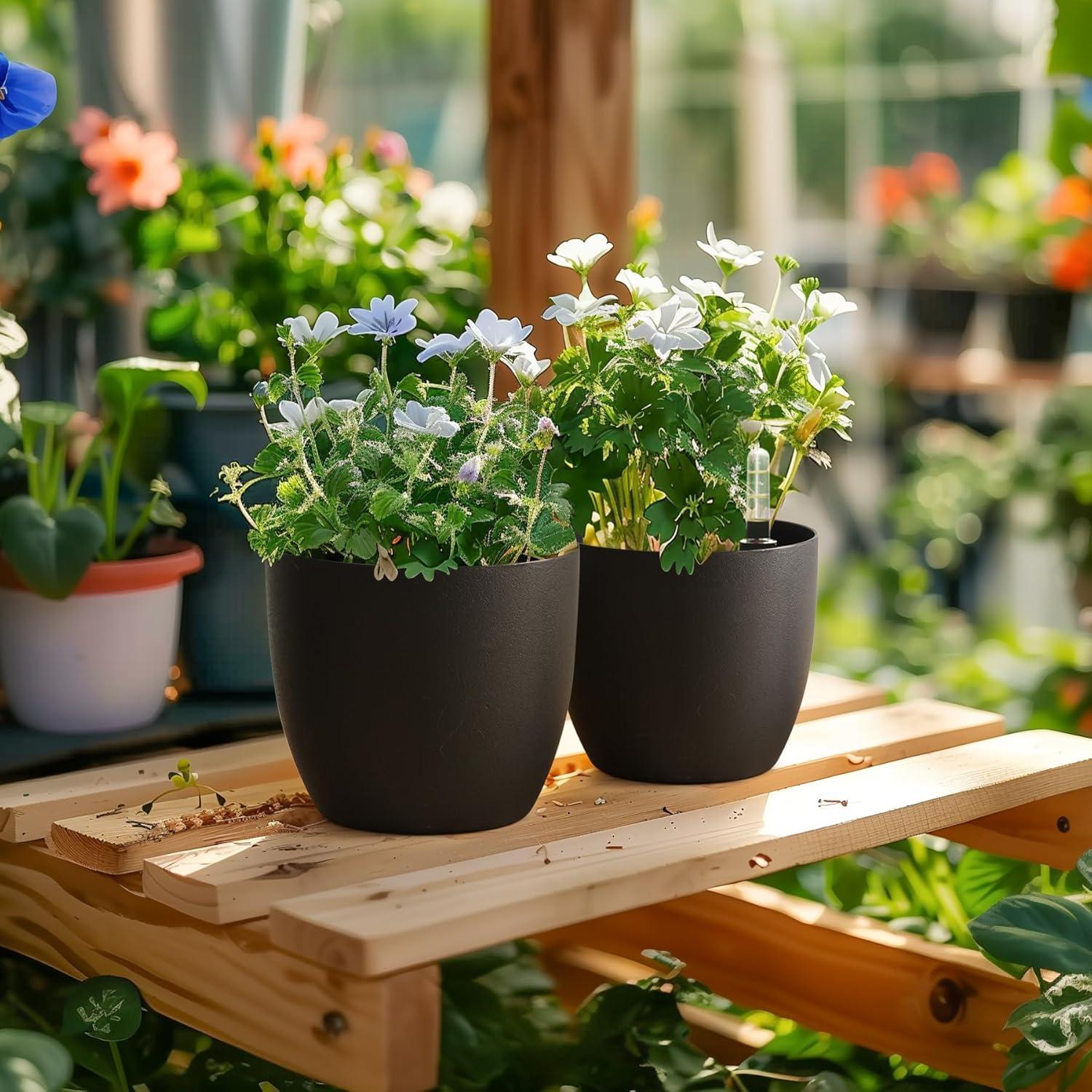 15cm Selbstwässernder Blumentopf mit Wasseranzeiger Schwarz 4er-Set