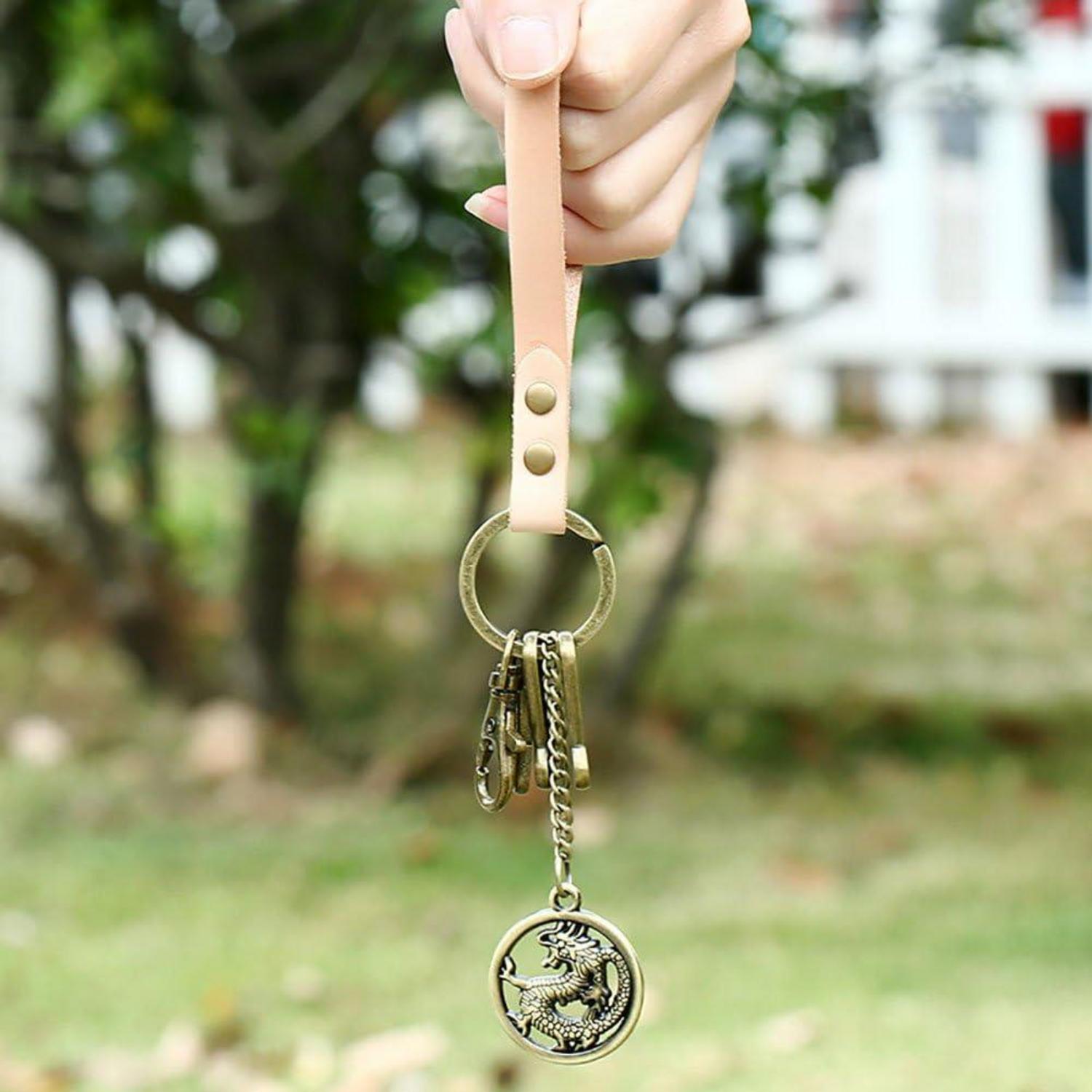 Rindsleder Keychain Retro Legierung Dragon Anhänger Taille Kette