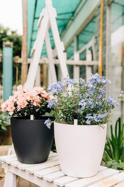T4U 18cm Selbstwässernder Blumentopf Weiß 4er-Set für Innen- und Außenbereich