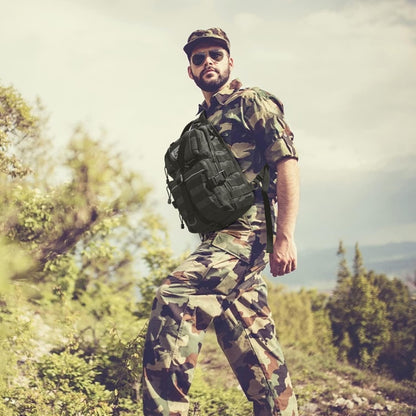 Taktischer Sling Rucksack für Outdoor Sport Camping - 15L