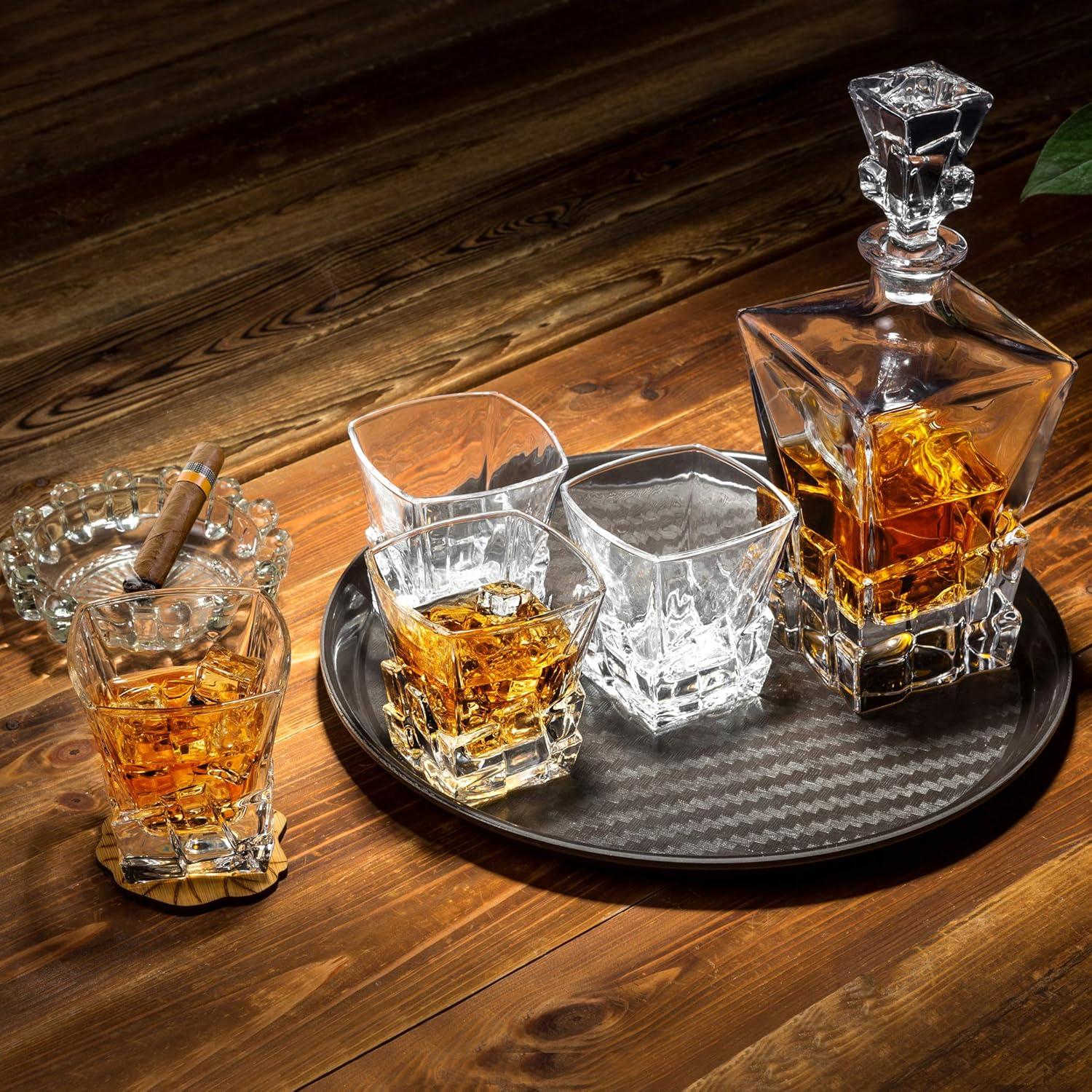 Whisky Karaffe Set 800 ml mit 4x 300 ml Gläser Kristallglas Geschenk Box