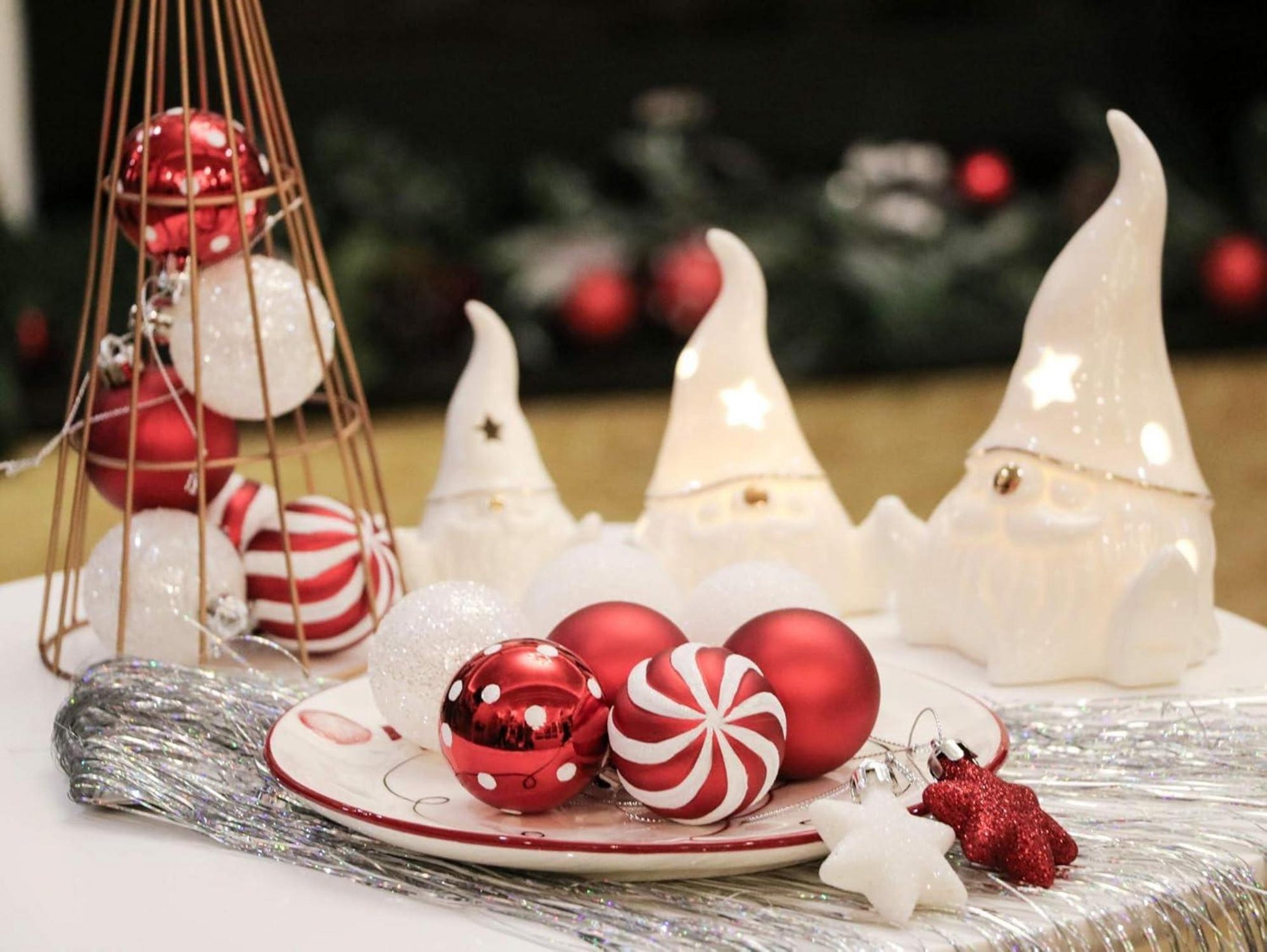 35tlg. Weihnachtskugeln Set 5cm Plastik Christbaumkugeln Dekoration Rot