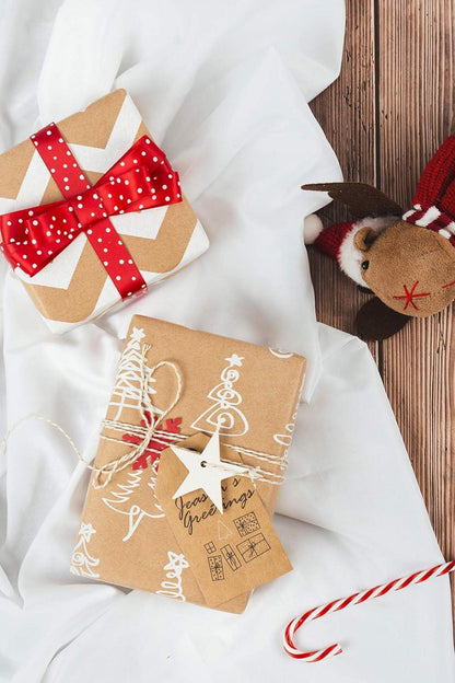 Weihnachtspapierrolle Kraftpapier Weißes Weihnachtsdesign 4 Rollen 76x305cm