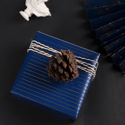 RUSPEPA Geschenkpapierrolle - Gold Marine Print - 4 Rollen