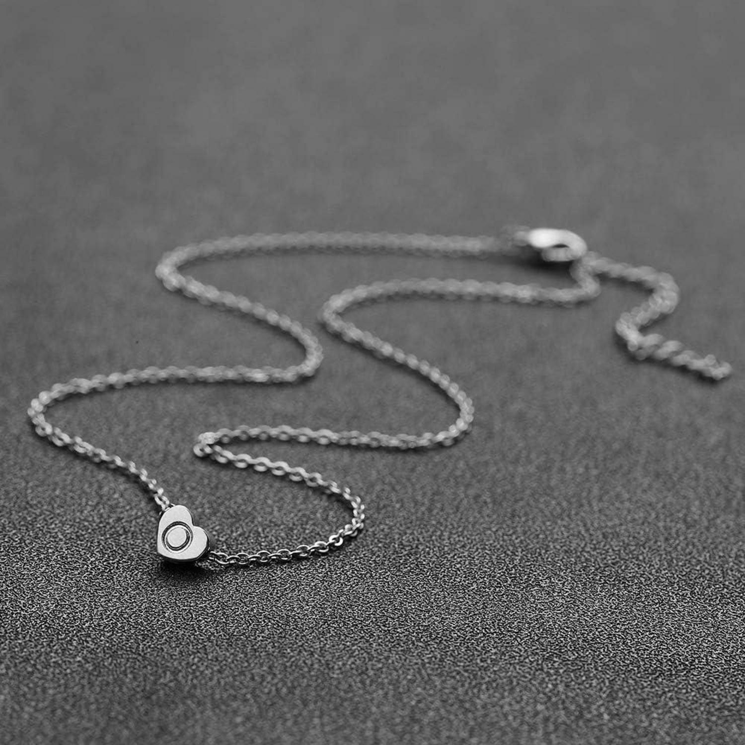 AFSTALR Edelstahl Damen Halskette mit Herz Initial-Anhänger 18K vergoldet