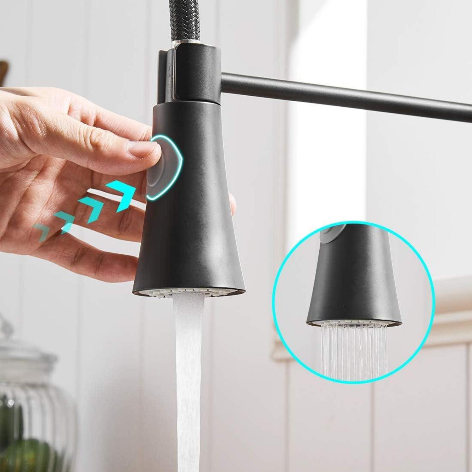 Schwarze Niederdruck Küchenarmatur 360° drehbar Spiralfederarmatur