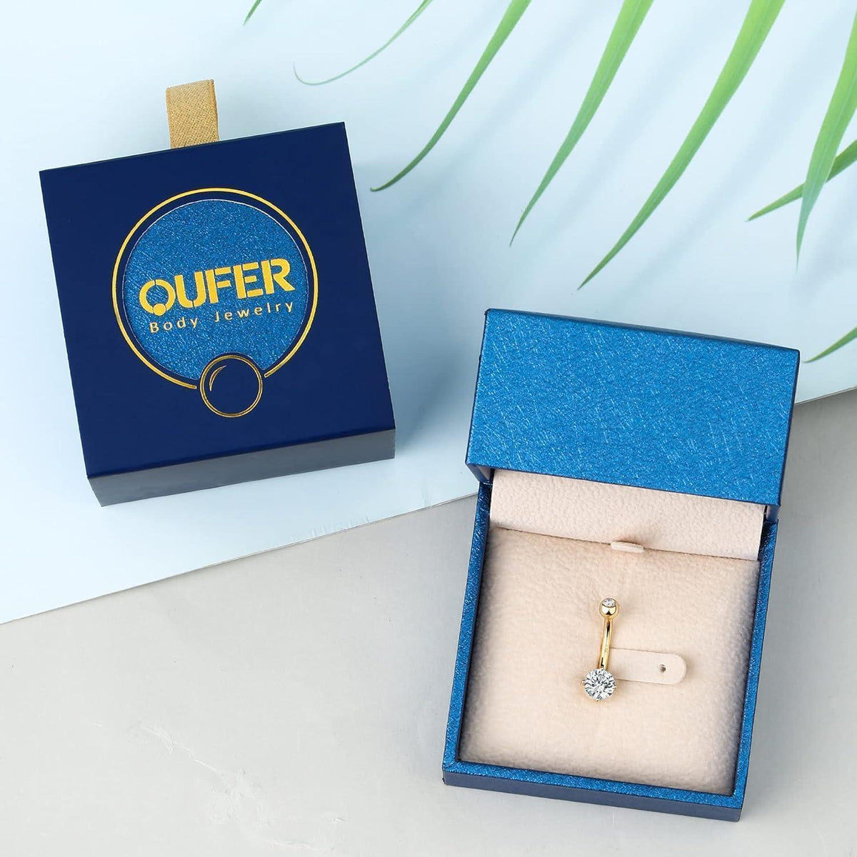 14 Karat Gold Bauchnabelpiercing mit Zirkonia oder Opal Herz