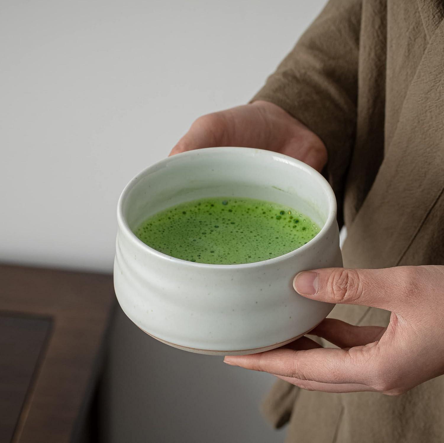 Japanische Elfenbeinweiße Matcha-Schale 18oz Keramik Matcha-Teeschale