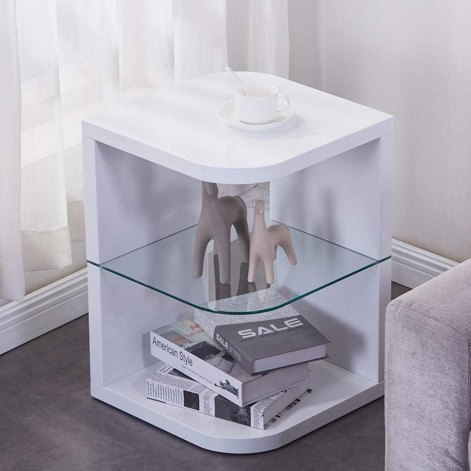 Moderne Runder Beistelltisch Holz Hochglanz Glas Ebenen
