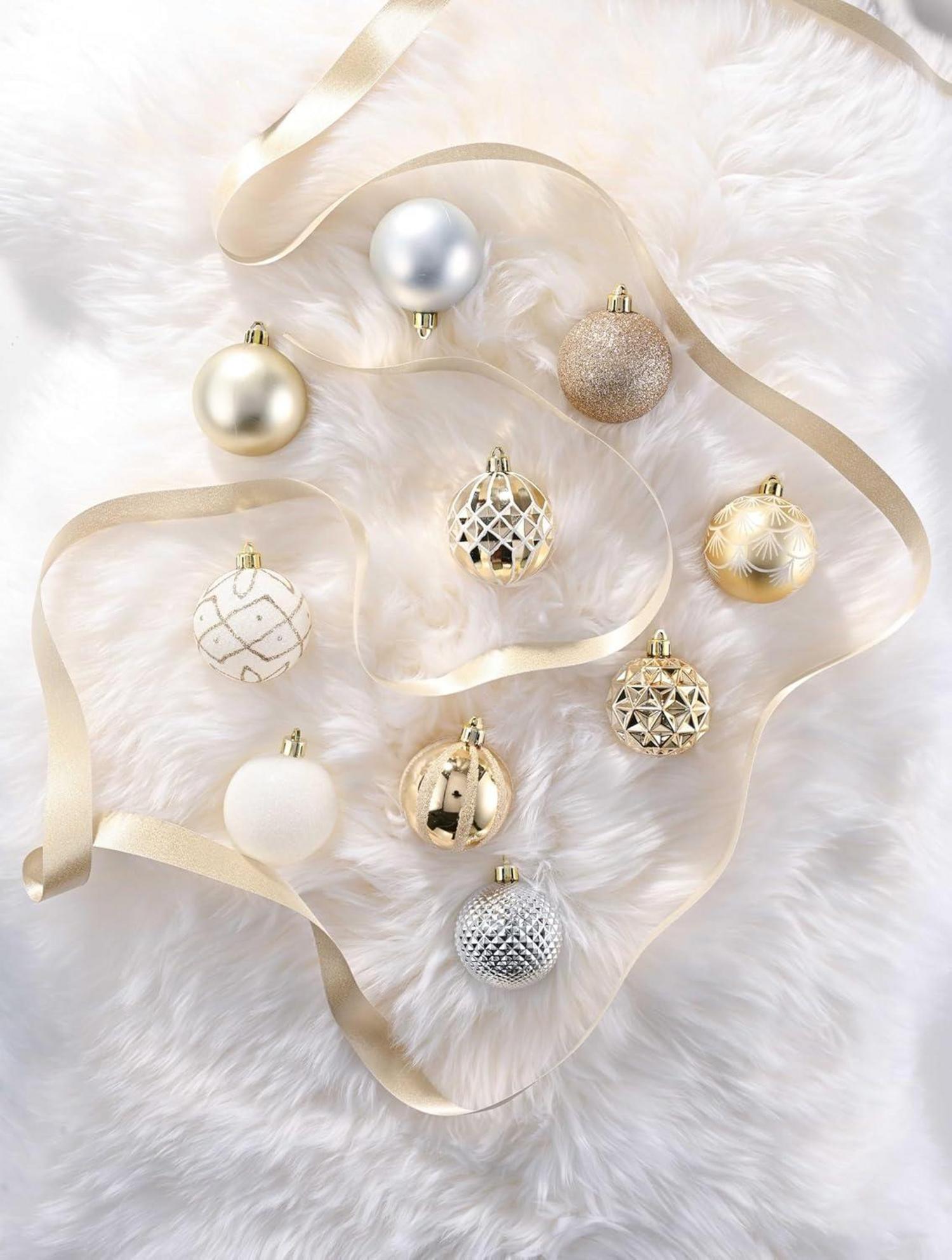 30tlg. Weihnachtskugeln Set 6cm Gold Weiß Elegant Thema