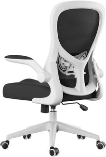 Ergonomischer Bürostuhl mit hochklappbarer Armlehne und