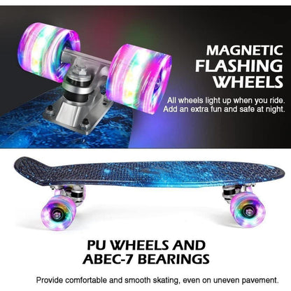 BELEEV Skateboard Komplett 22 Zoll Mini Cruiser mit LED