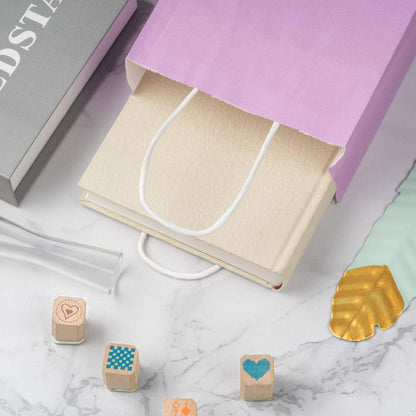 Kraft Geschenktüten Lila 15x8x21 cm 25 Stück mit Griffen