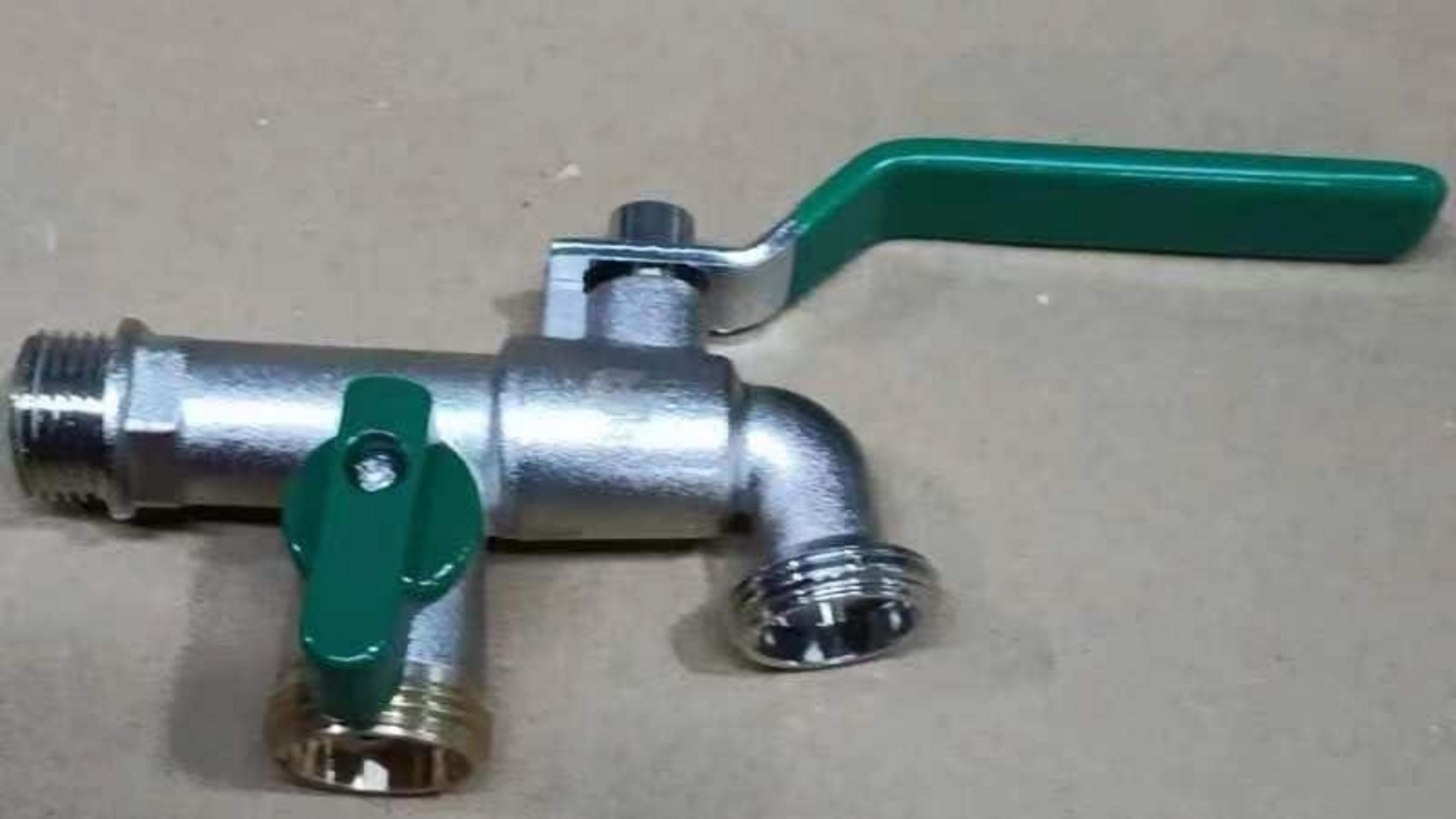 Doppel Auslaufhahn 1/2 Zoll Messing Rost- und Frostsicher Gartenbewässerung
