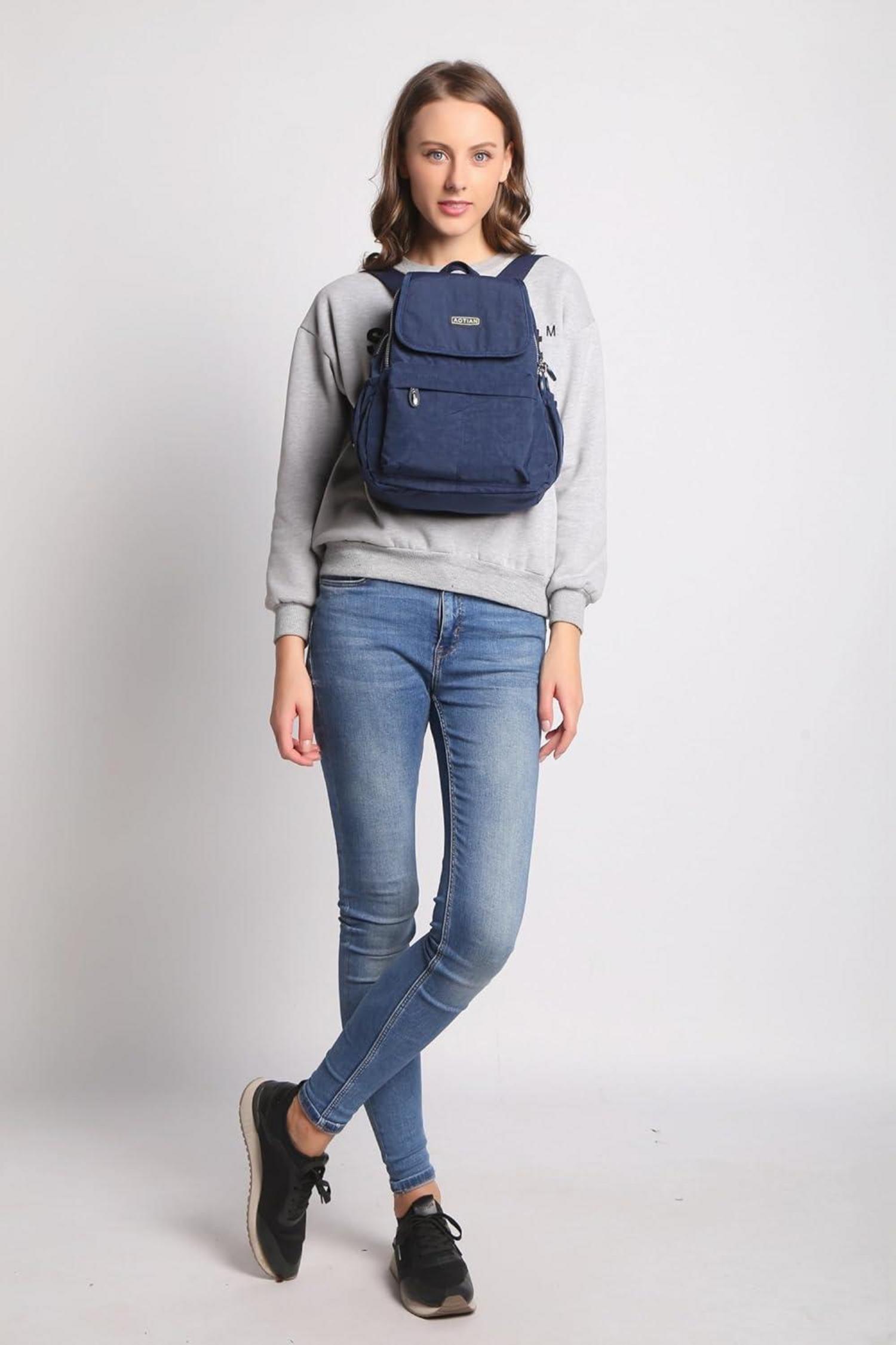 Leichter Blauer Nylon-Rucksack 10 L für Damen und Mädchen