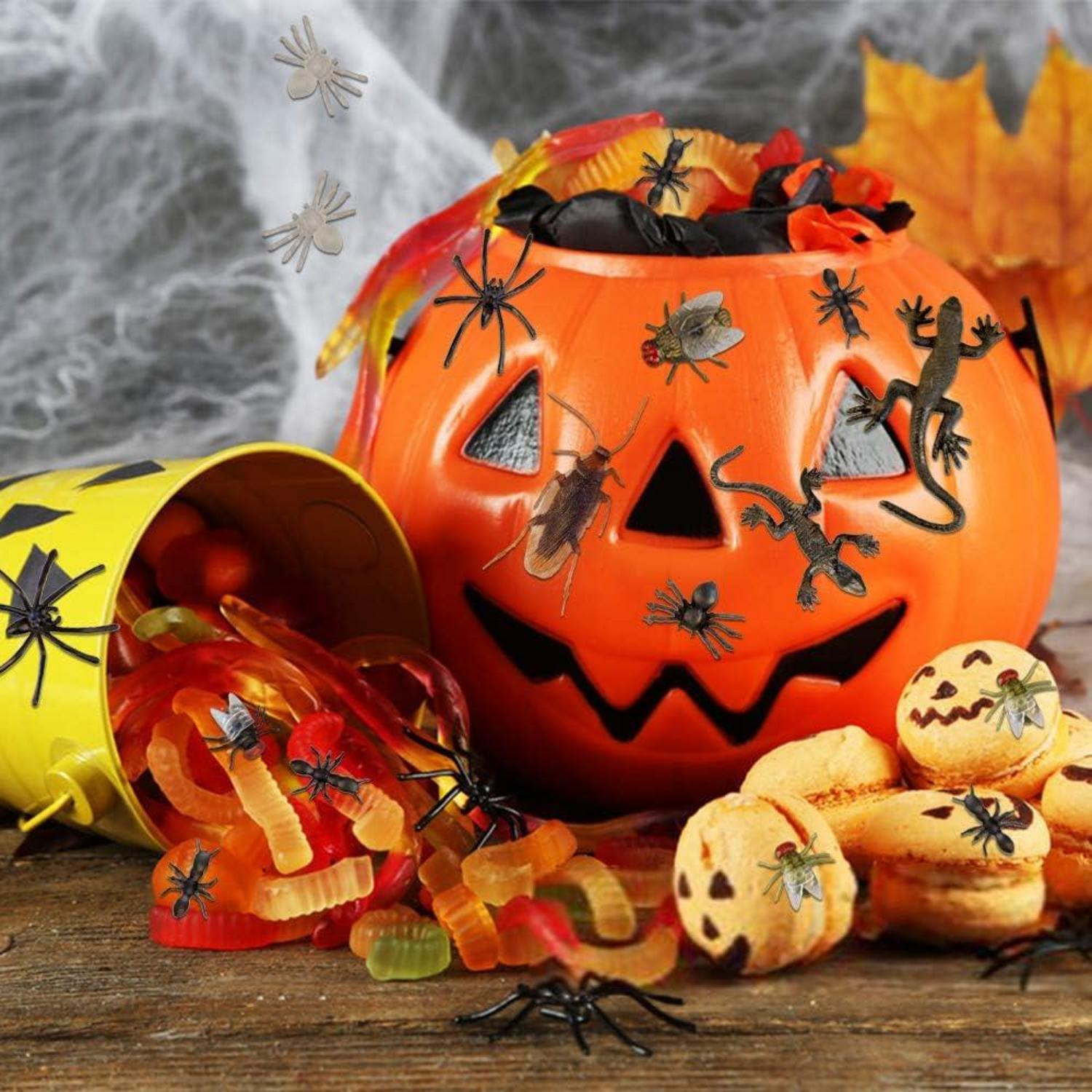 150 Stück Realistische Schwarze Kunststoff Spinnen Käfer Halloween Streich