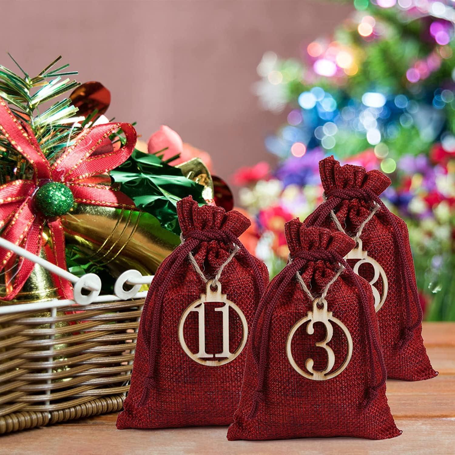 LIHAO Adventskalender Jutesäckchen Rot Weihnachten Geschenksäckchen 24 Stück Zahlen Holz Deko 10x15cm