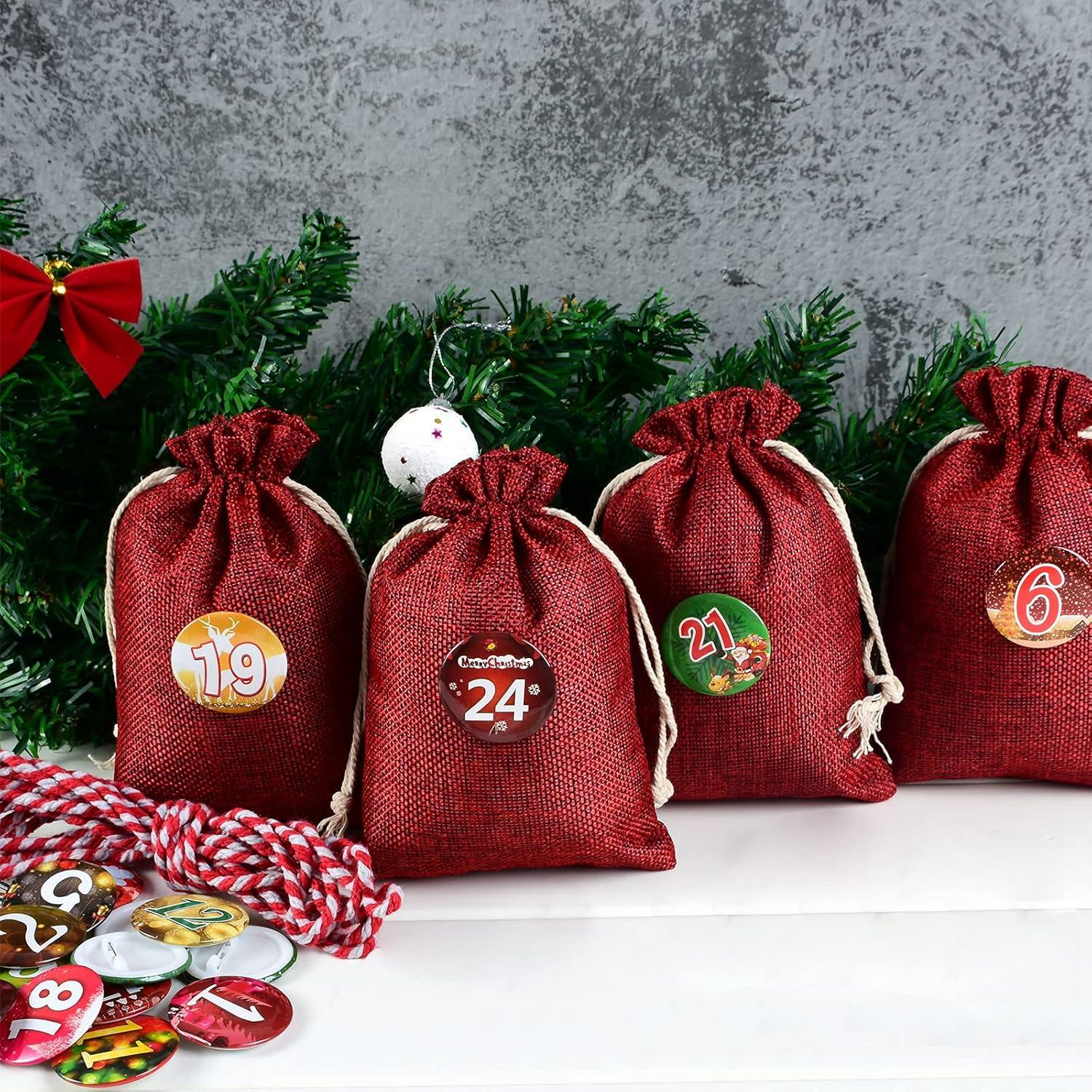 Adventskalender zum Befüllen Groß 2023 - Weihnachtssäckchen Selberfüllen 24 Jutebeutel Holzclip Rot