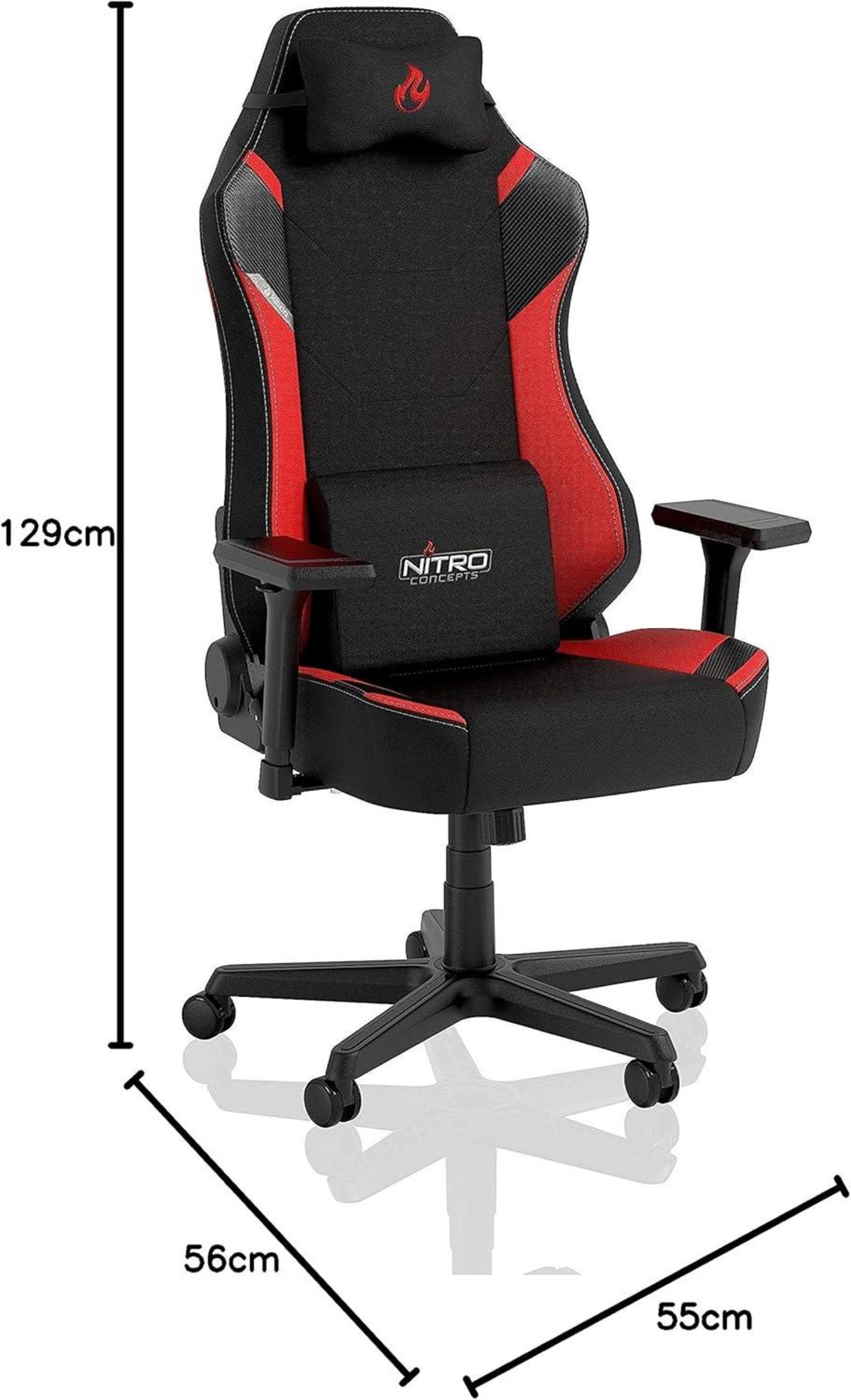 Ergonomischer Gaming Stuhl mit Kissen und verstellbaren Armlehnen