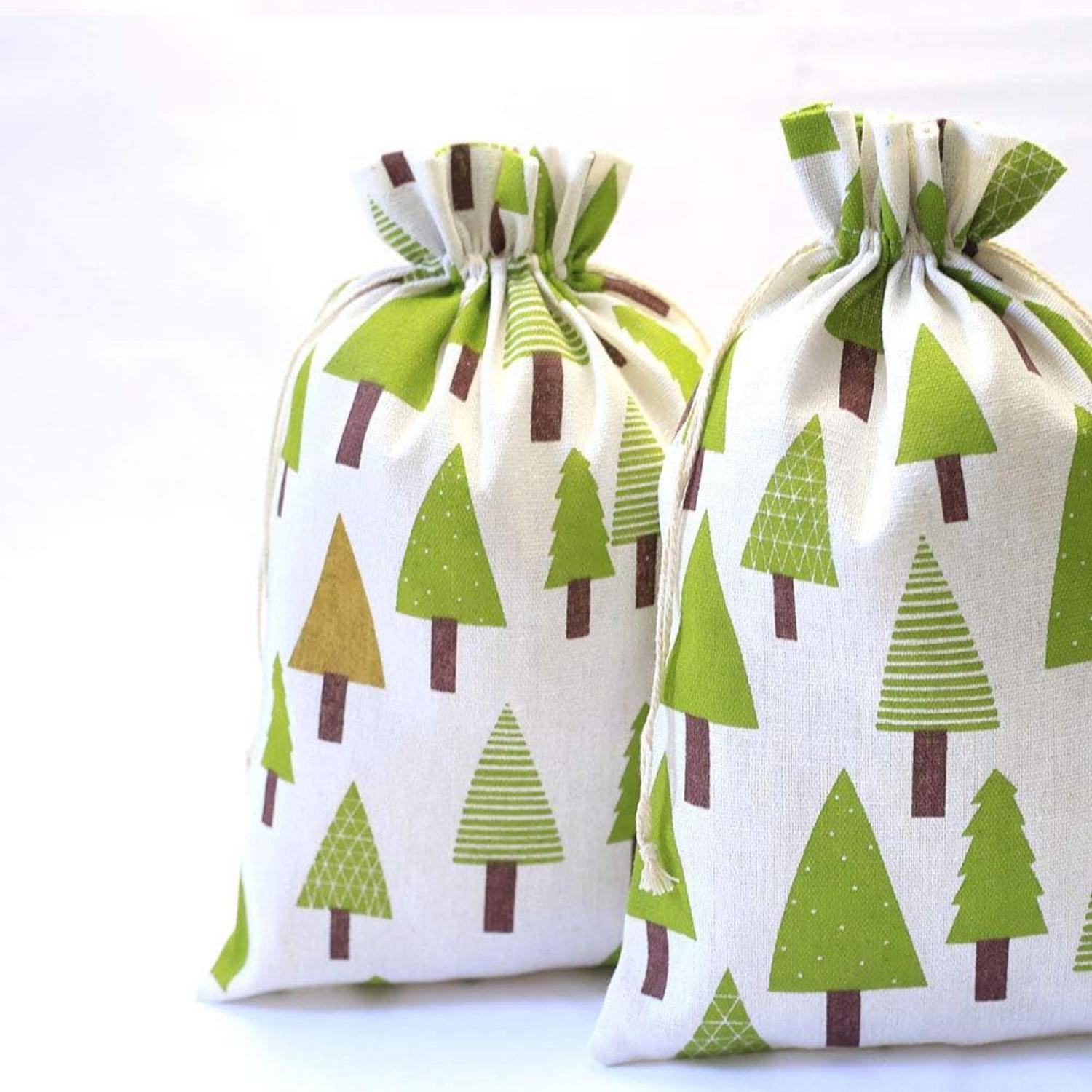 12er Set Baumwollsäckchen Weihnachtsmotiv Geschenksäcke 20x30cm