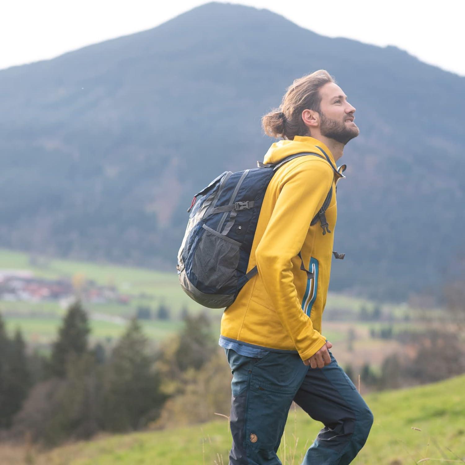 Ultraleichter Faltbarer Rucksack 30L mit Nassfach für Outdoor Wandern - Daypack