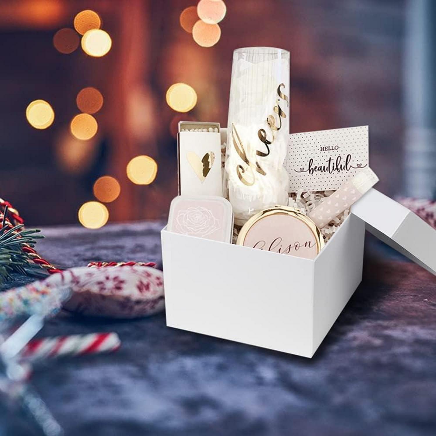 4er Set Rechteckige Geschenkboxen Karton Weiß 15x15x10cm 14x14x8,9cm