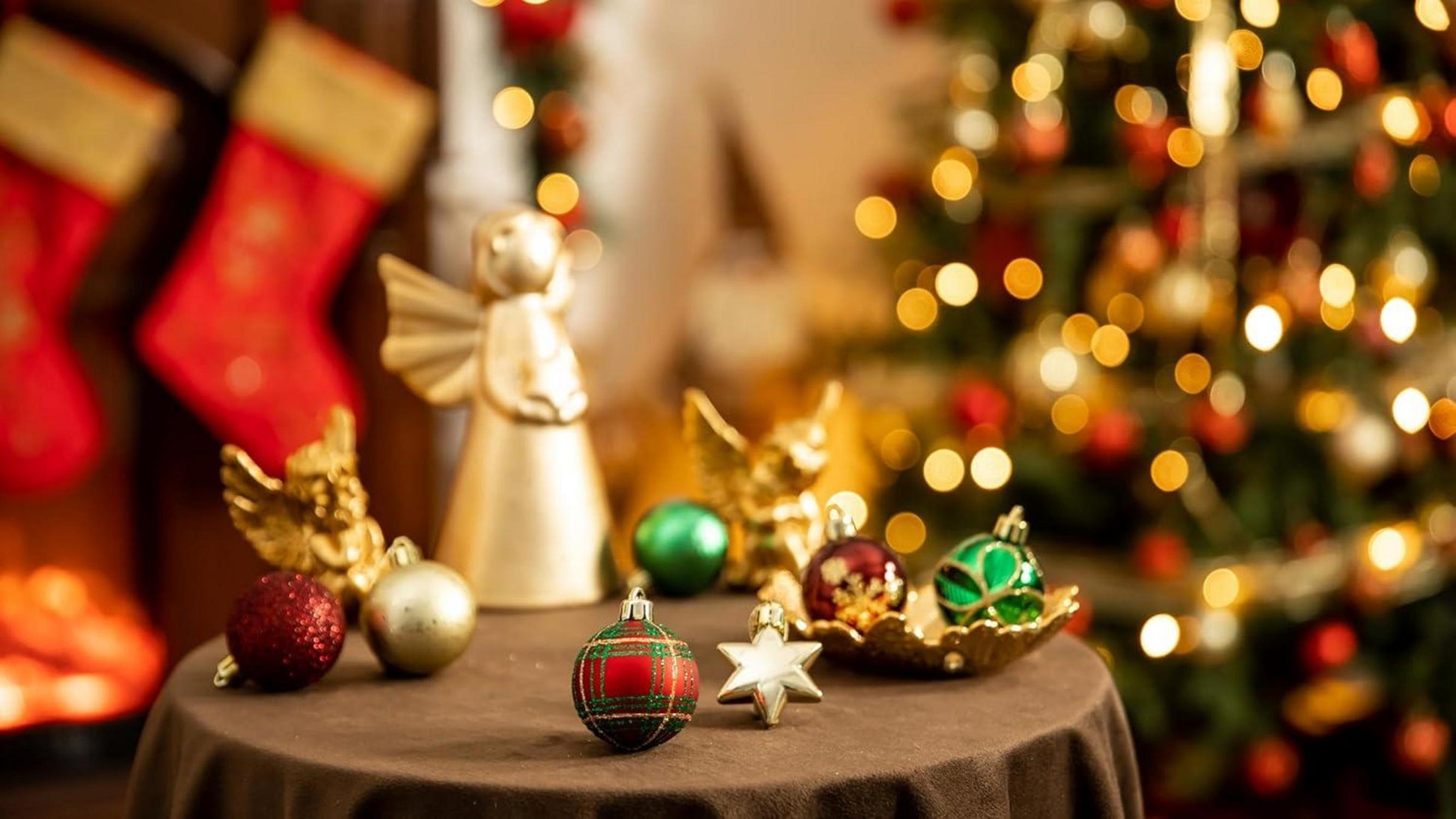 35er Set Bruchsichere Weihnachtskugeln 5cm Rot Grün Gold für Christbaum inkl. Aufhänger