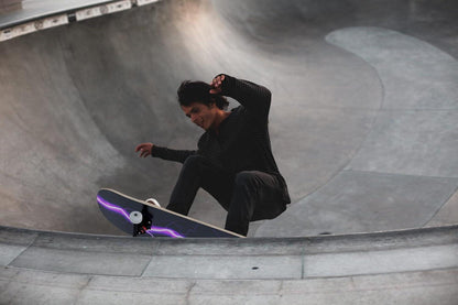 Skateboard Blitz 31 x 8 Zoll 8-lagiges Ahornbrett für Jungen Mädchen