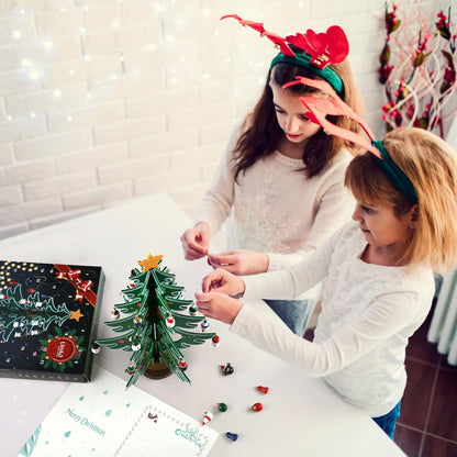 LIHAO Adventskalender Weihnachtsbaum aus Holz mit 24 Anhängern DIY Ornamente