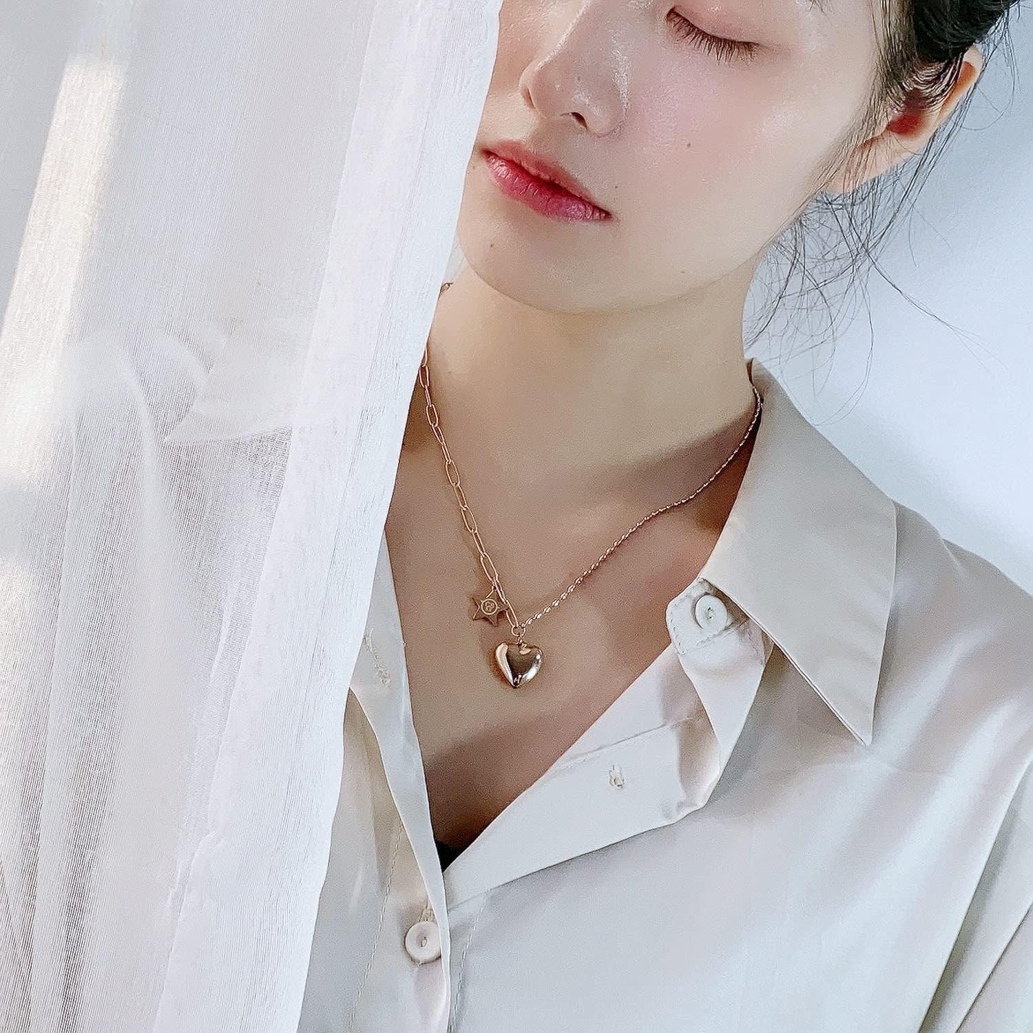 Herz Halskette Damen Rosegold mit Herz Sternanhänger aus Titan