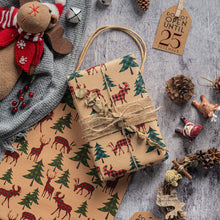 Weihnachtsgeschenkpapier-Set mit Geschenkanhänger und