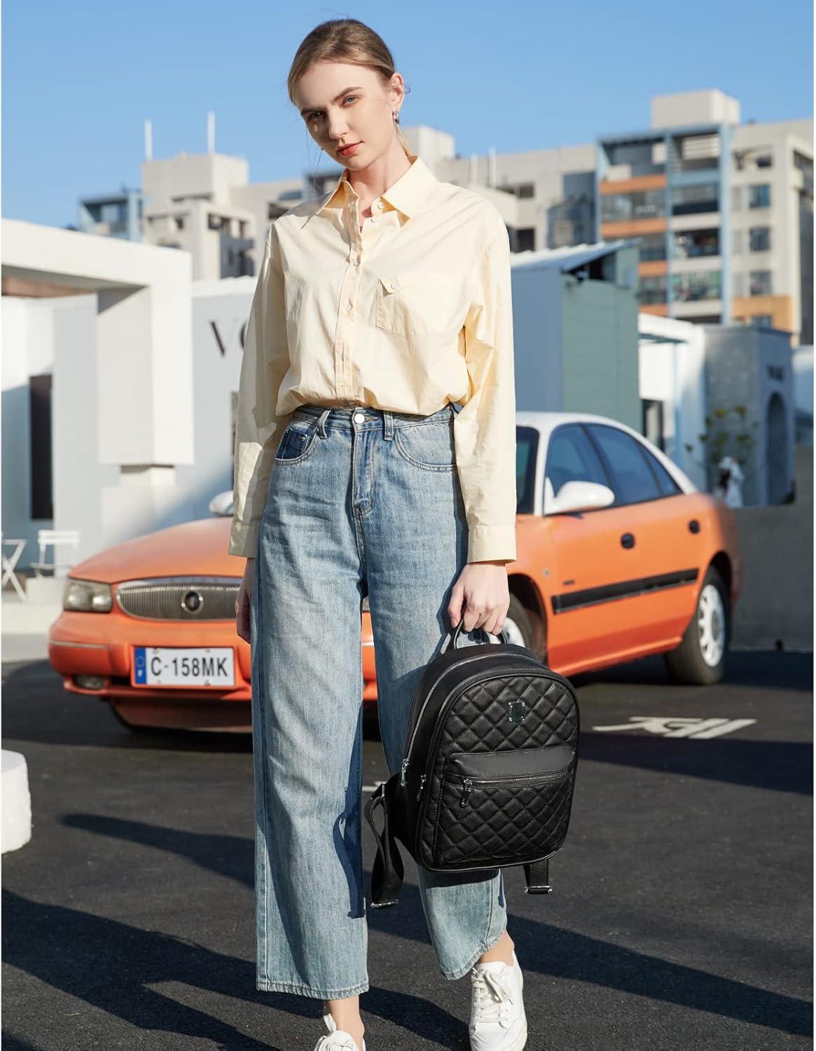 Damen Daypack Rucksack Leder PU Elegant Beige 31x26x11cm