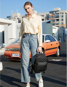 Damen Daypack Rucksack Leder PU Elegant Beige 31x26x11cm