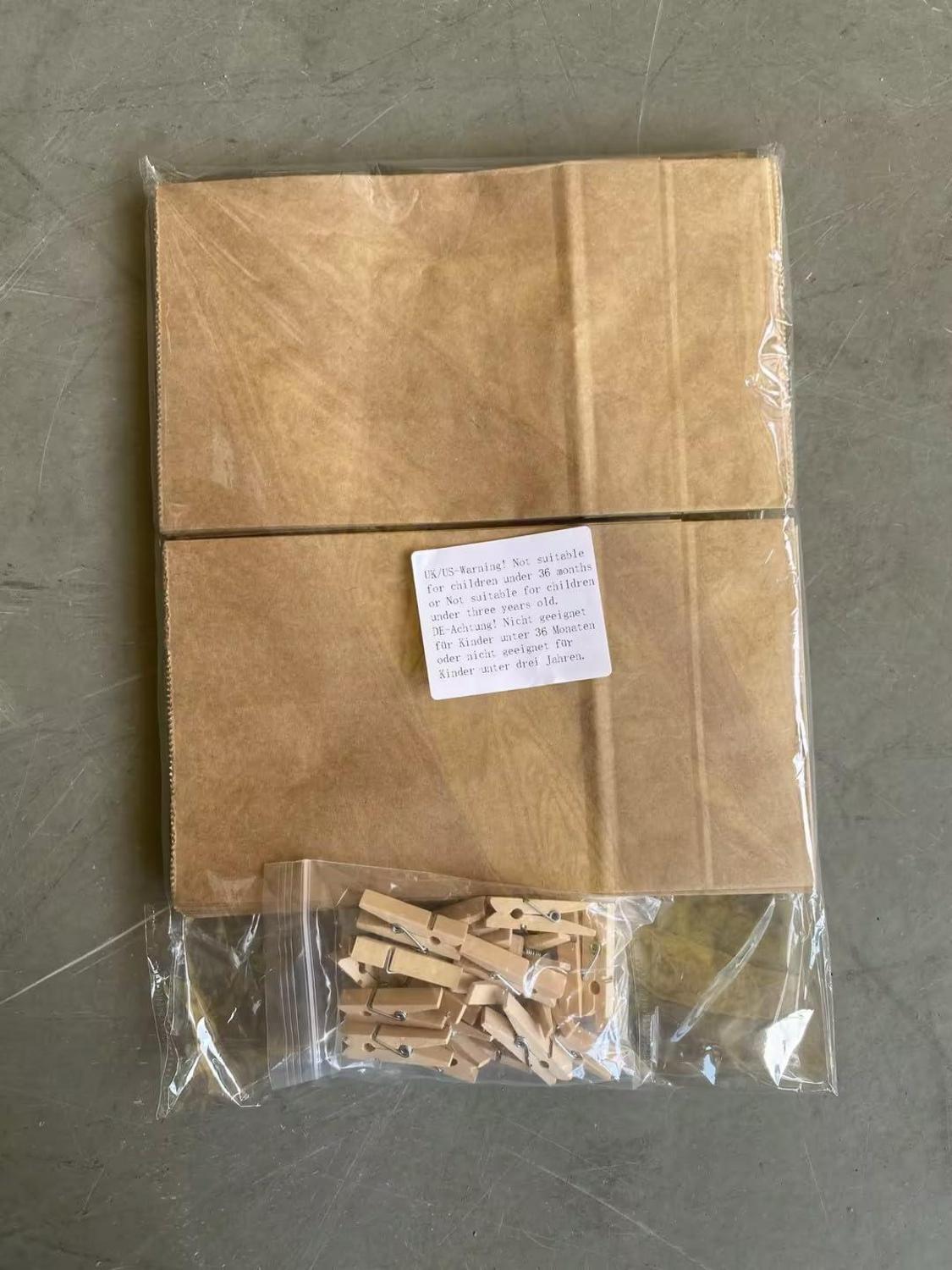 Adventskalender zum Befüllen für Kinder mit 24 Kraftpapiertüten und Aufklebern