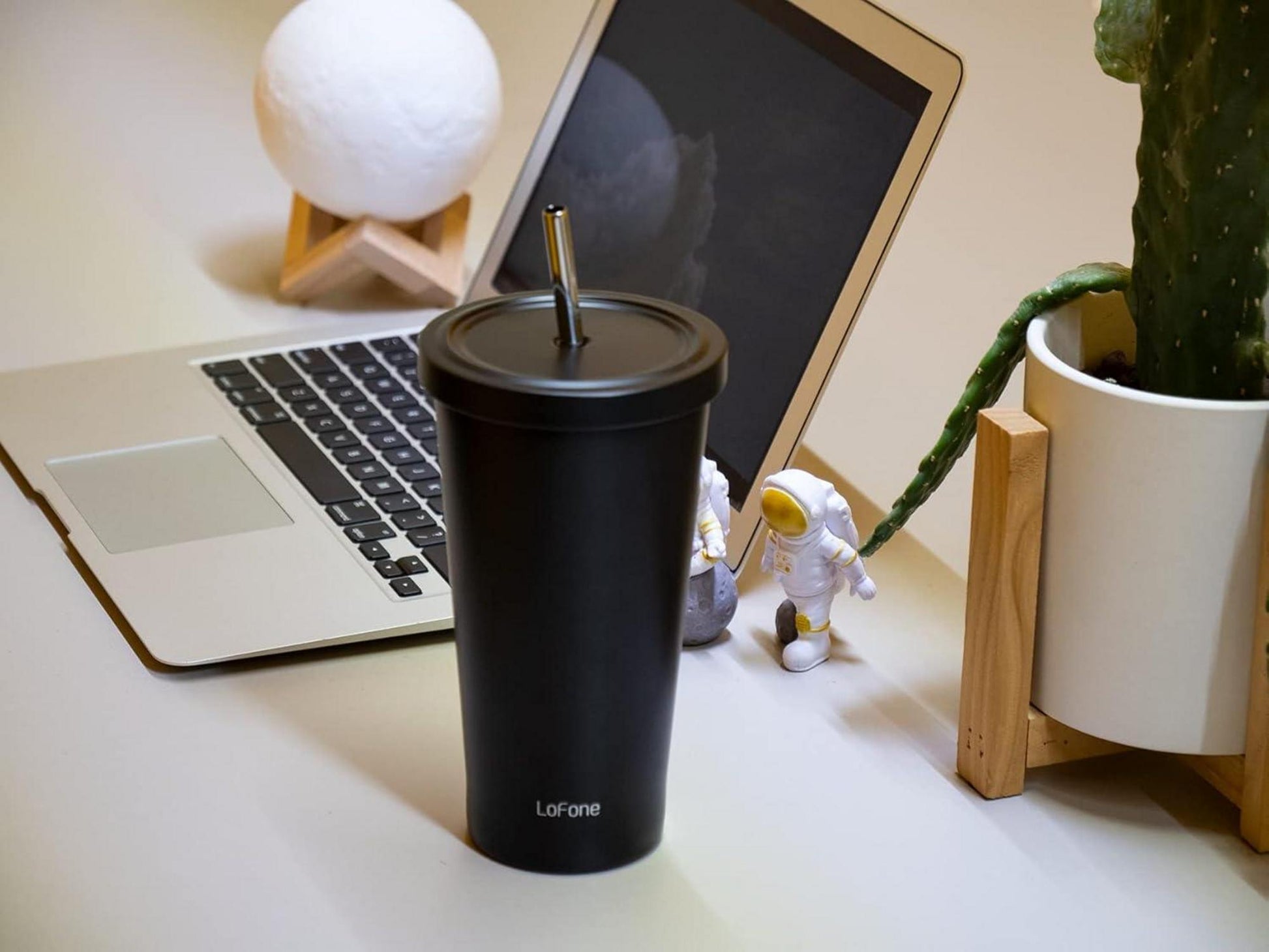 LoFone Isolierter Thermobecher 500ml Strohhalm Edelstahl Kaffeetasse