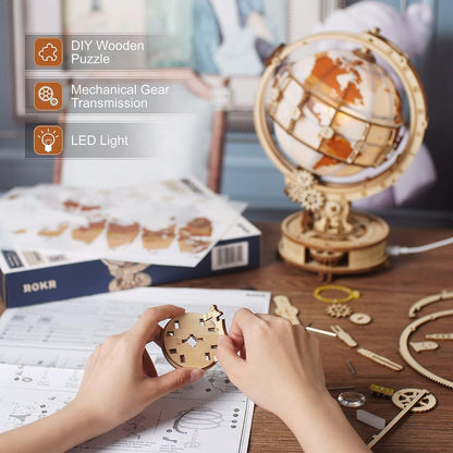 3D Holzpuzzle Globus Modell mit 180 Teilen - Leuchtender Globus