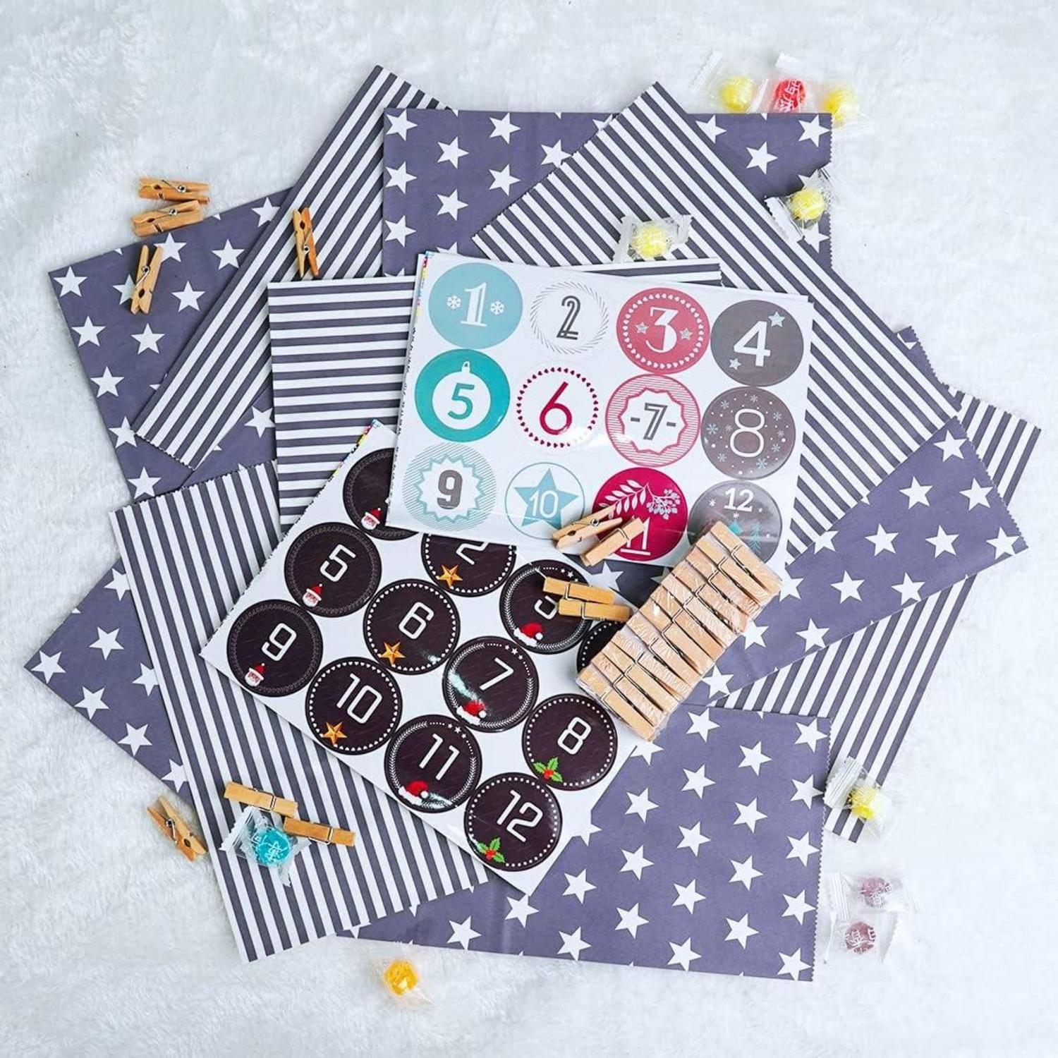 Adventskalender zum Befüllen Grau mit 25 Papiertüten und