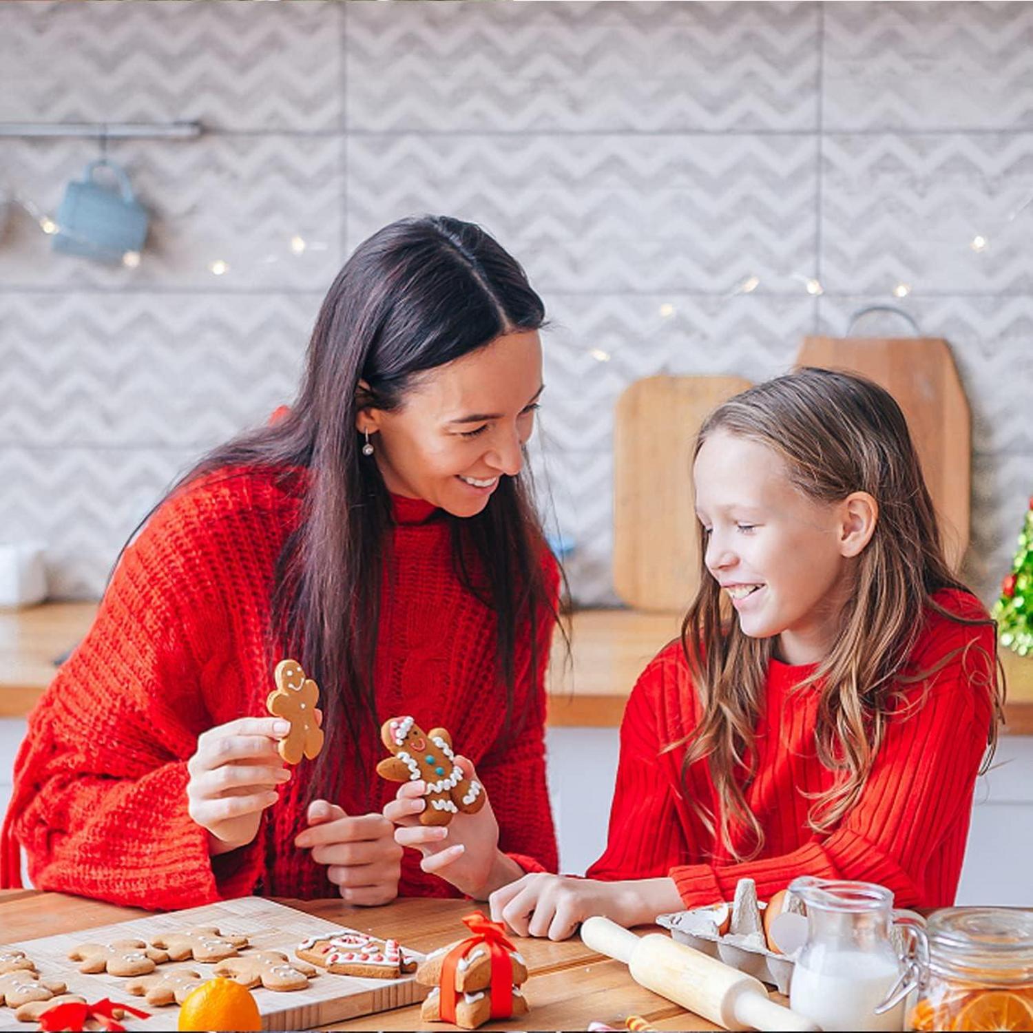 MIUTME Weihnachten Ausstecher Set 5 Stück Edelstahl Plätzchen Ausstechformen Keksausstecher Kinder Cookie Cutter für Kekse Brot Backen Küche