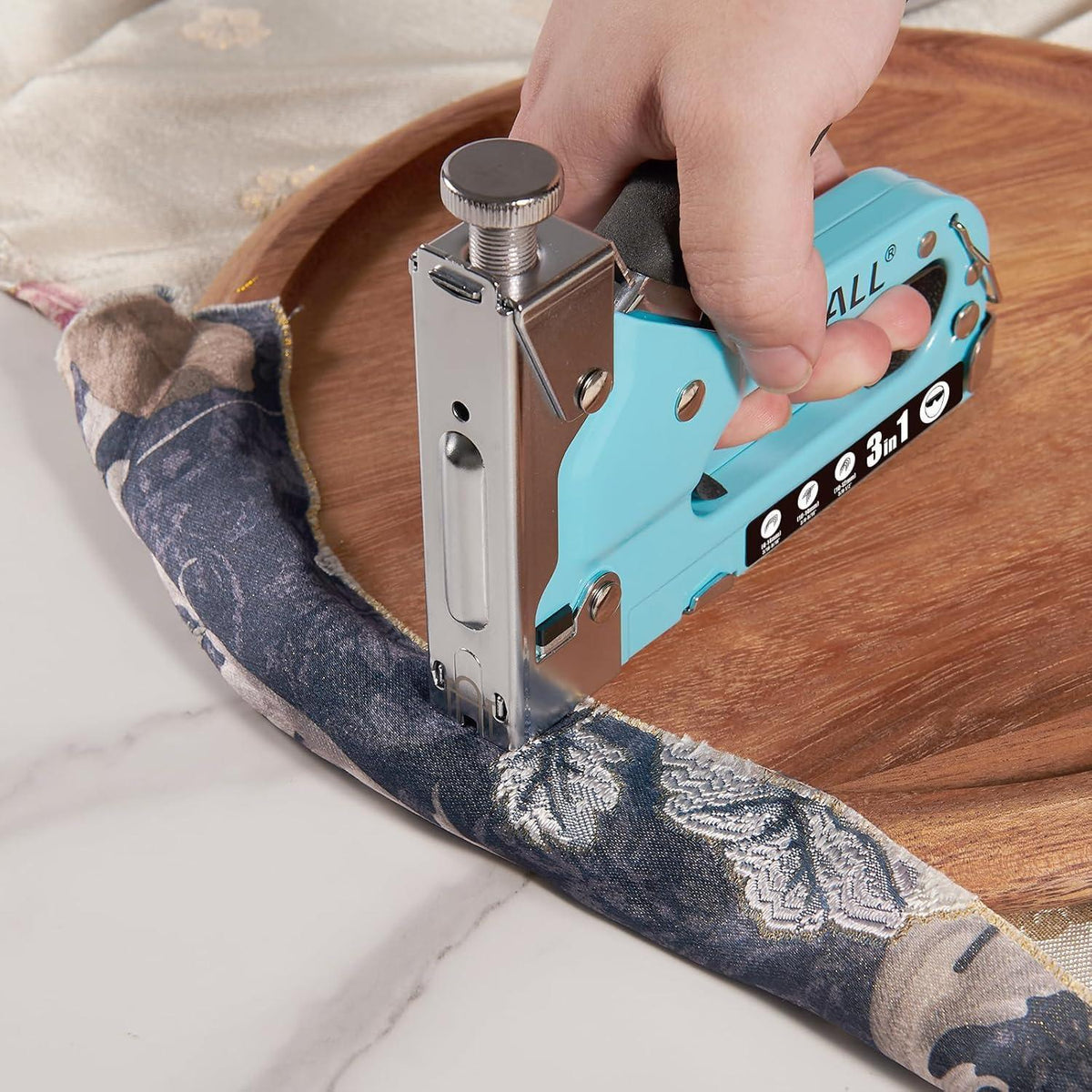 3-in-1 Handtacker Set mit 3000 Klammern & Klammerentferner