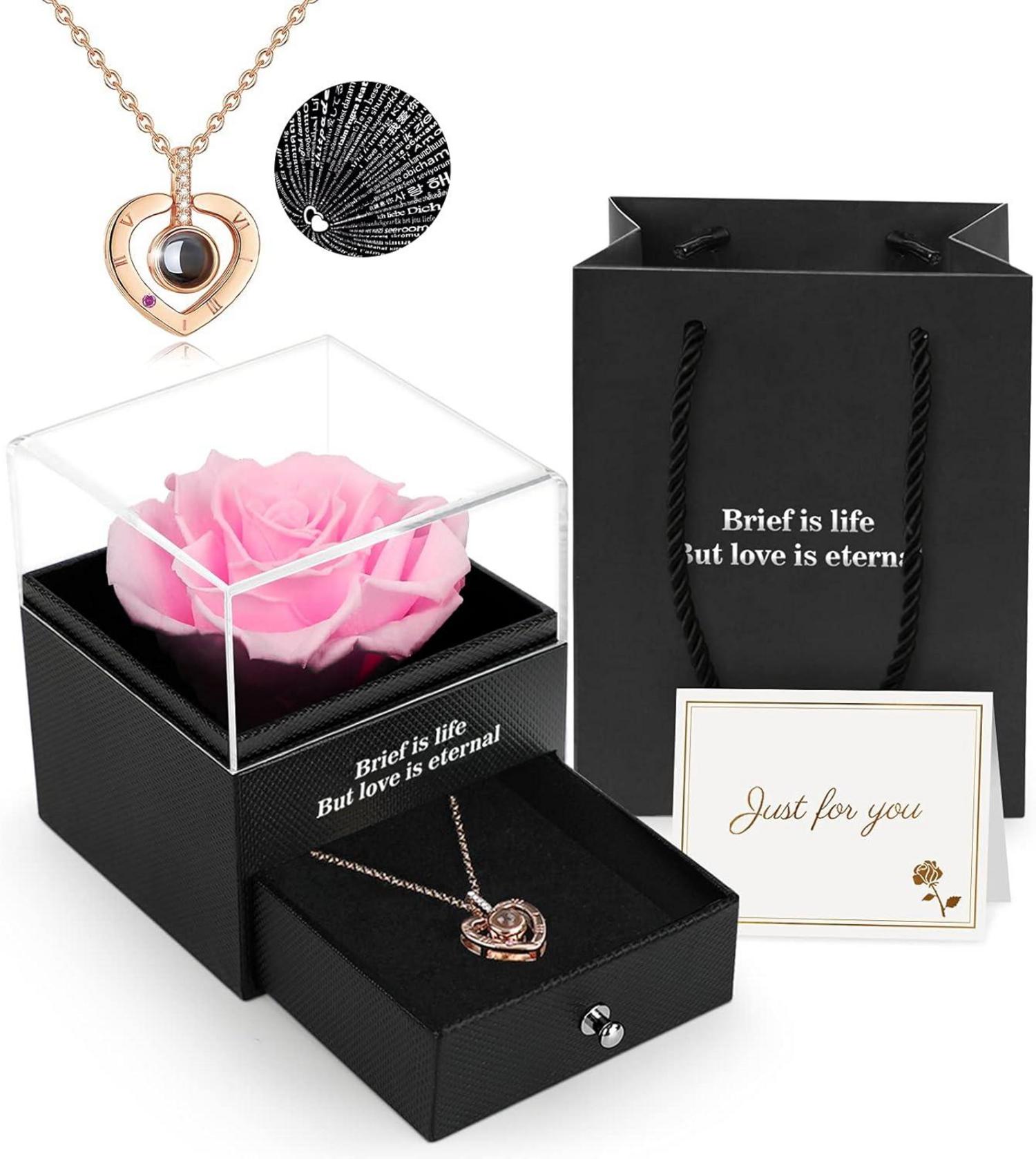 Ewige Rose mit I Love You Halskette in Geschenkbox